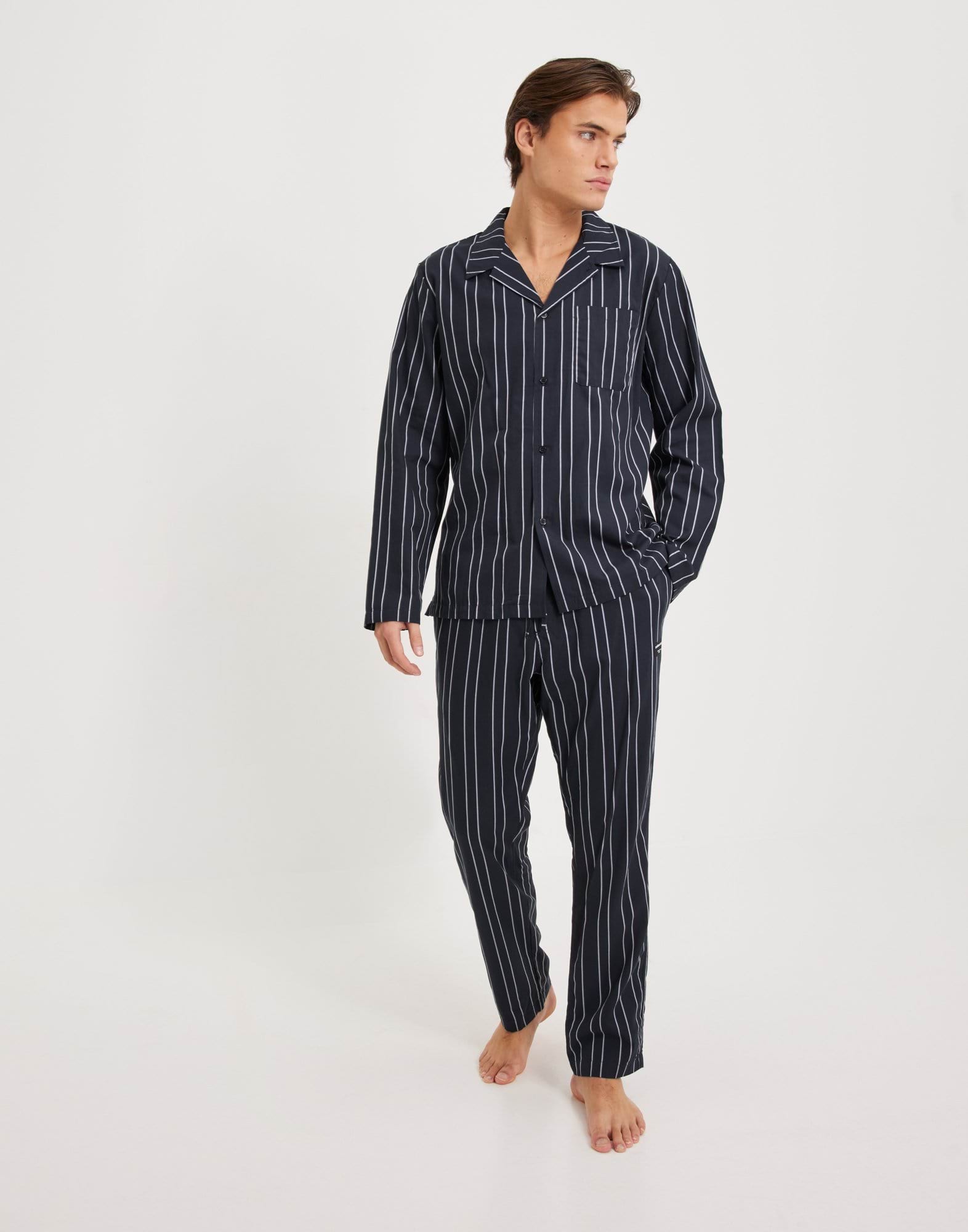 CORE LOUNGEWEAR SET