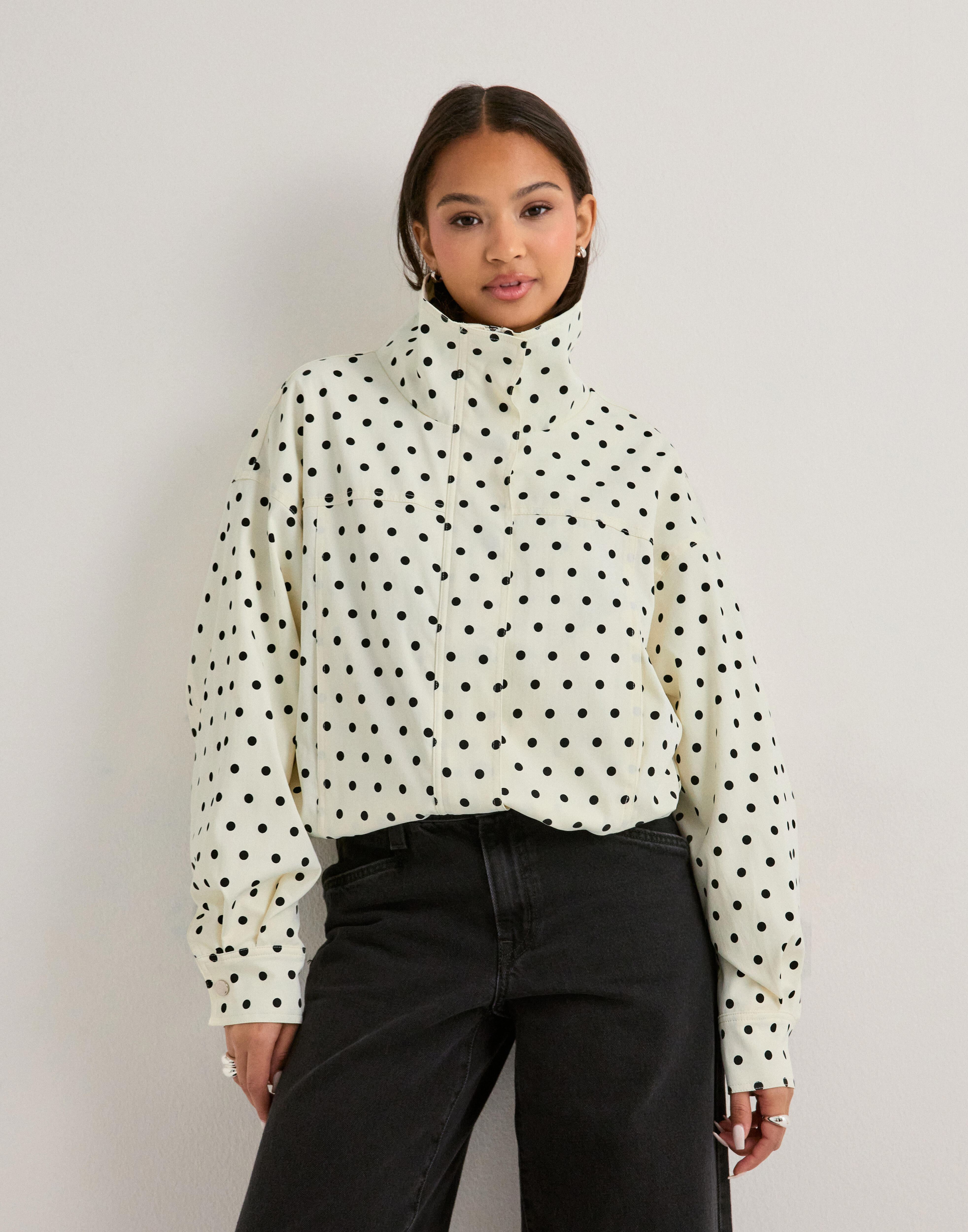 Buy Neo Noir Callisa Dot Jacket - White | Nelly.com