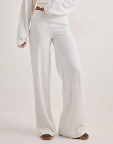 Nelly Luxury Soft Pants mjukisbyxor dam – bild 2