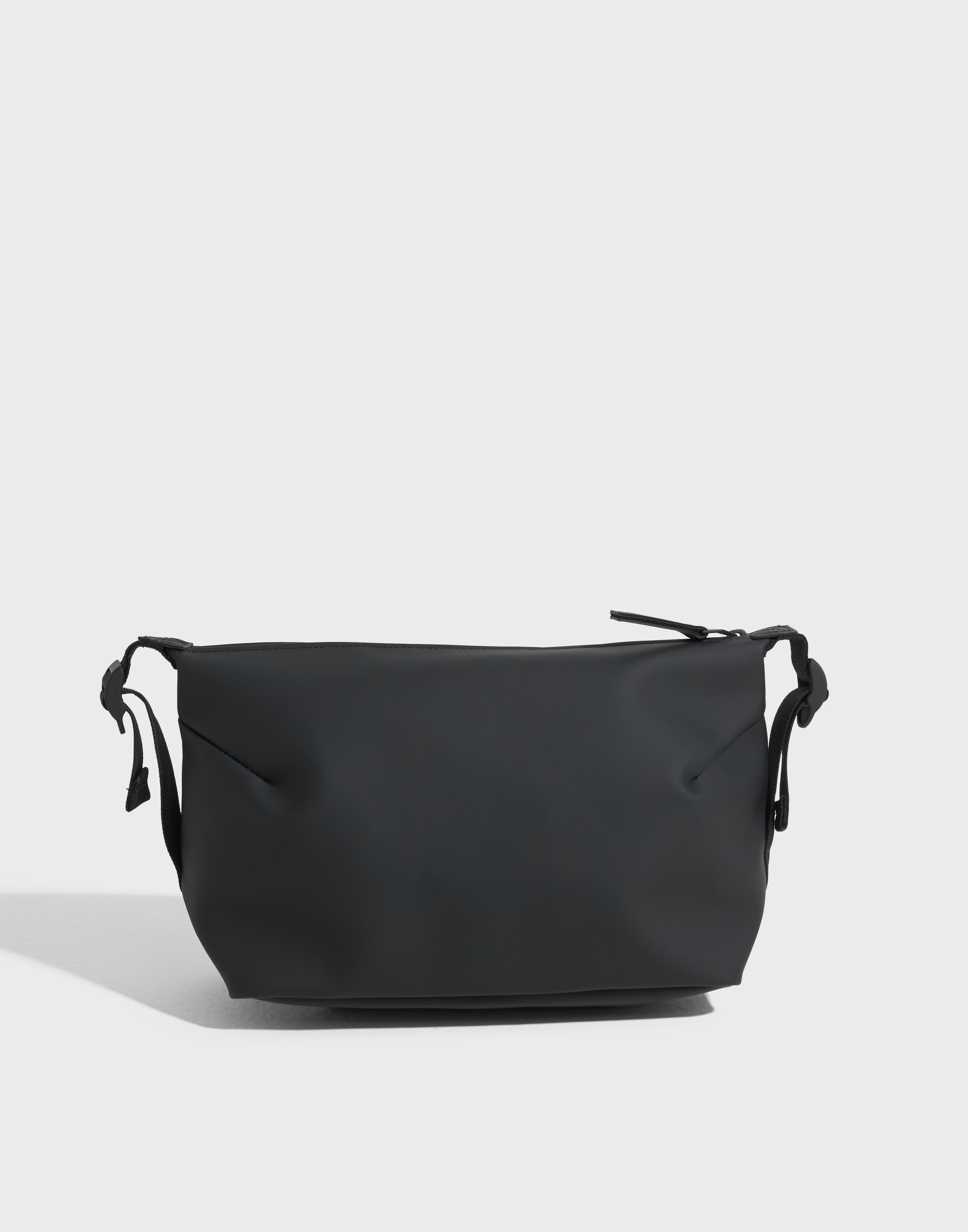 【関税込み】Hilo Wash Bag W3 Pouch - RAINS - Synthetic - Bei Rains® Hilo Wash Bag in Black for $60 | Free Shipping