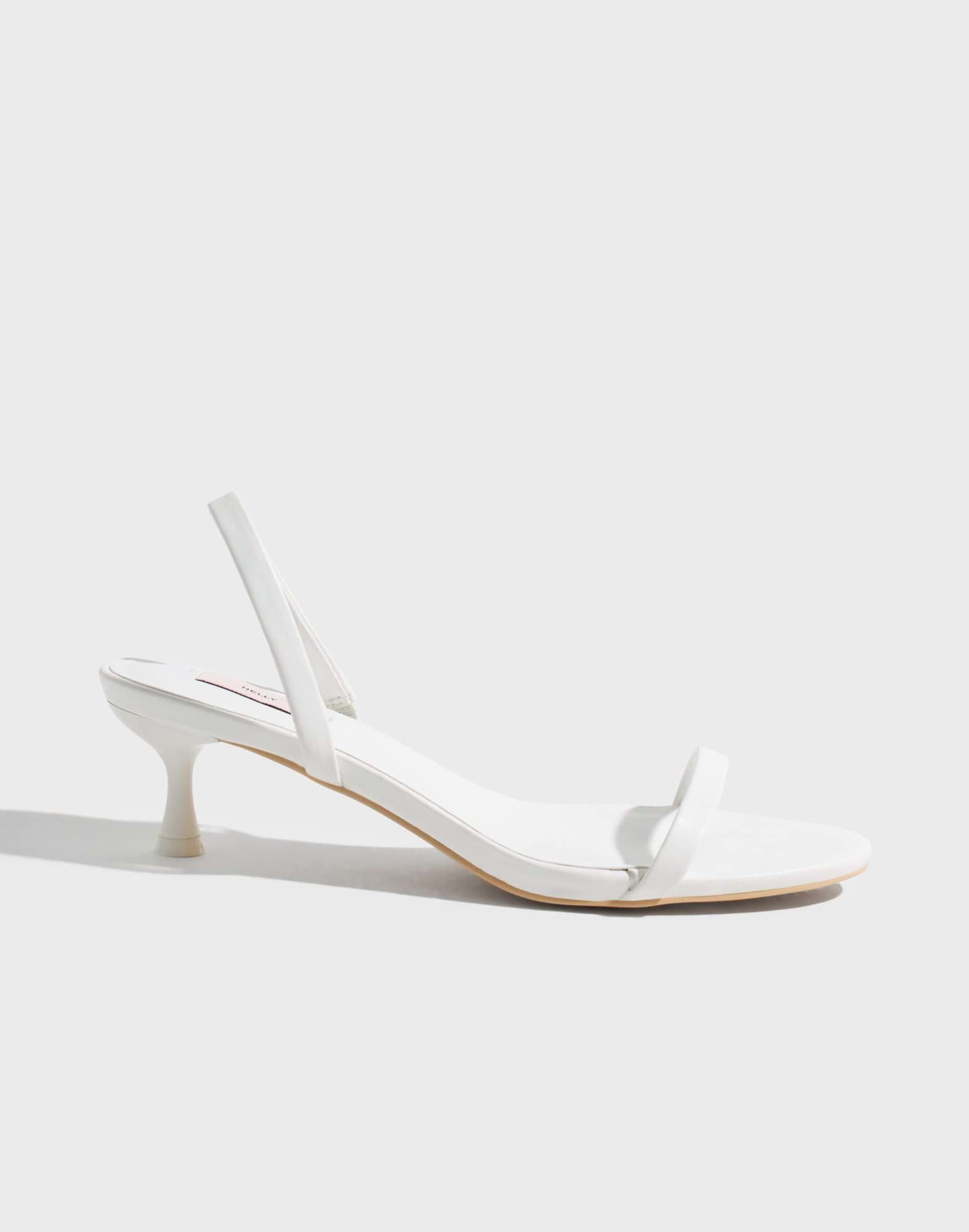 Simplicity Strap Heel