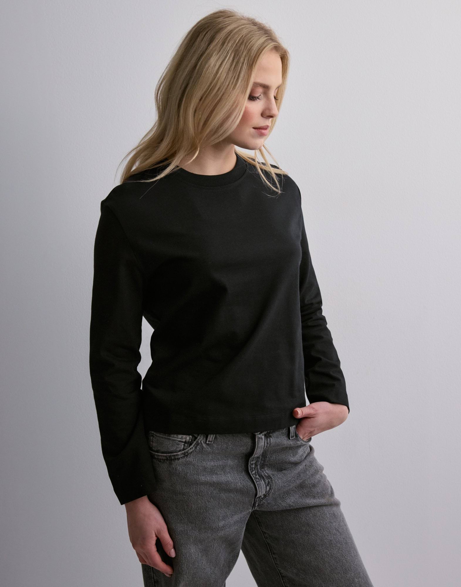 SLFESSENTIAL LS BOXY TEE NOOS