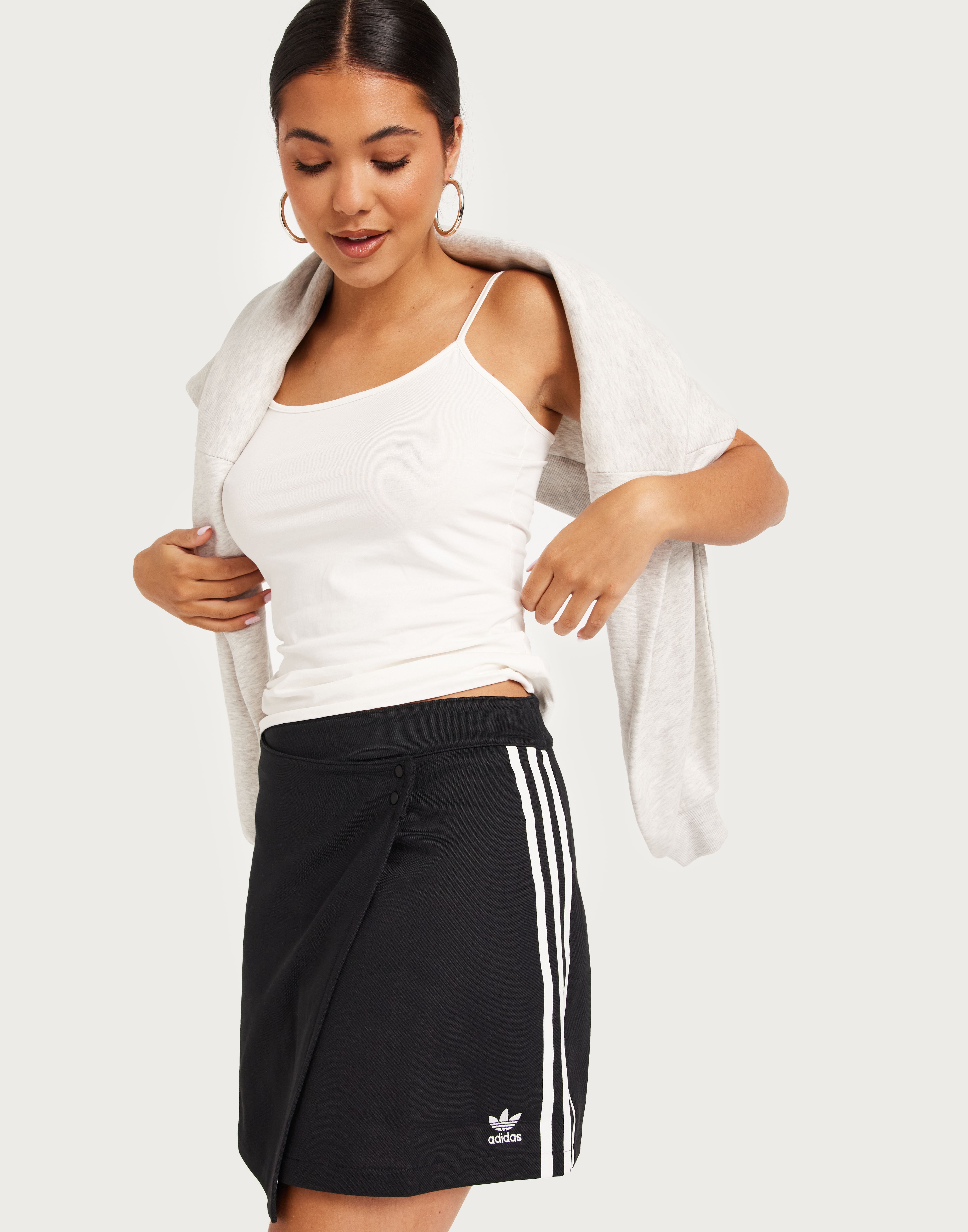 adidas HYKE アディダス×ハイク　WRAP SKIRTスカート adidas HYKE アディダス×ハイク WRAP SKIRTスカート｜Yahoo!フリマ（旧