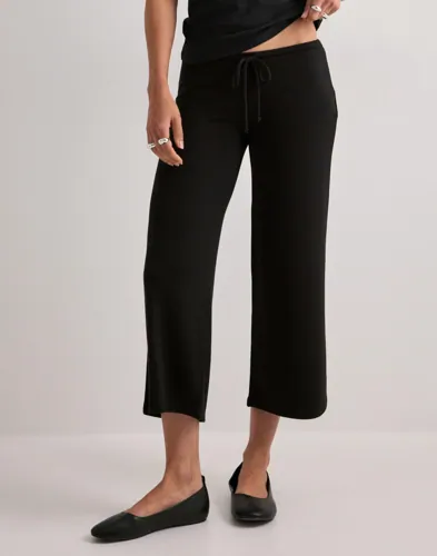 Nelly My Chill Cropped Pants mjukisbyxor dam – bild 3