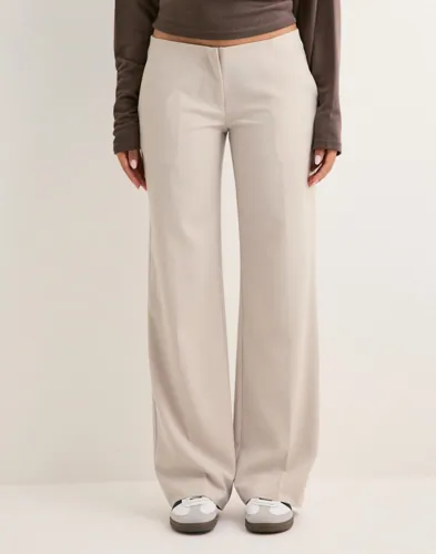 Nelly - Beige - No Waist Relaxed Suit Pants