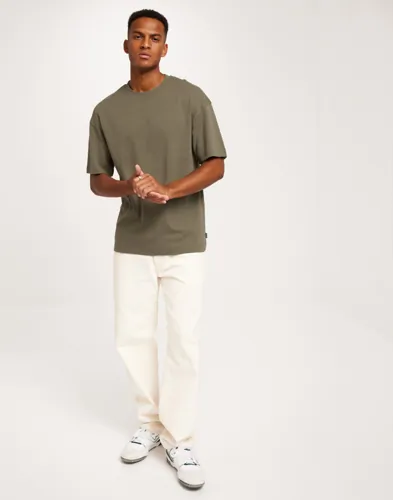 JACK & JONES Jjeurban Edge Tee Ss O-Neck Noos T-Shirts & Linnen t-shirts - bas herr – bild 2