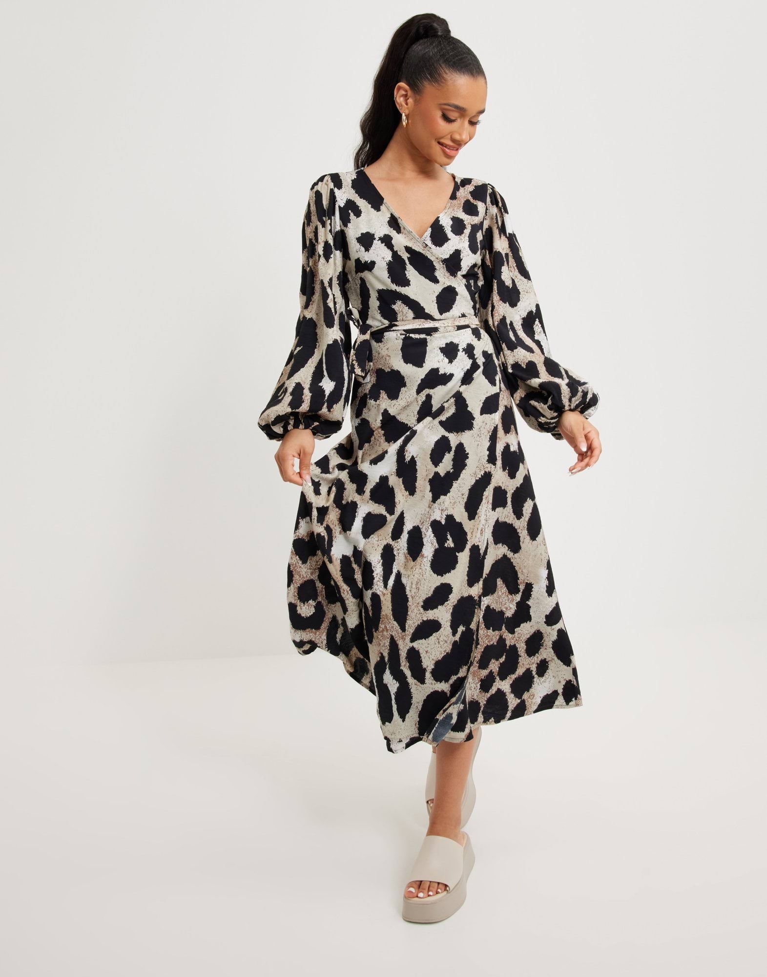 OBJLEONORA L/S WRAP MIDI DRESS NOOS