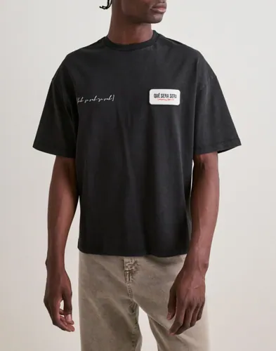 Que Sera Sera William Washed Tee Kortärmade t-shirts Svart