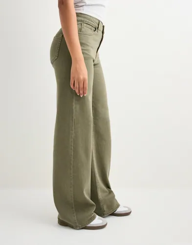 PIECES Pcsilke Mw Wide Colered Jeans Noos dam – bild 2