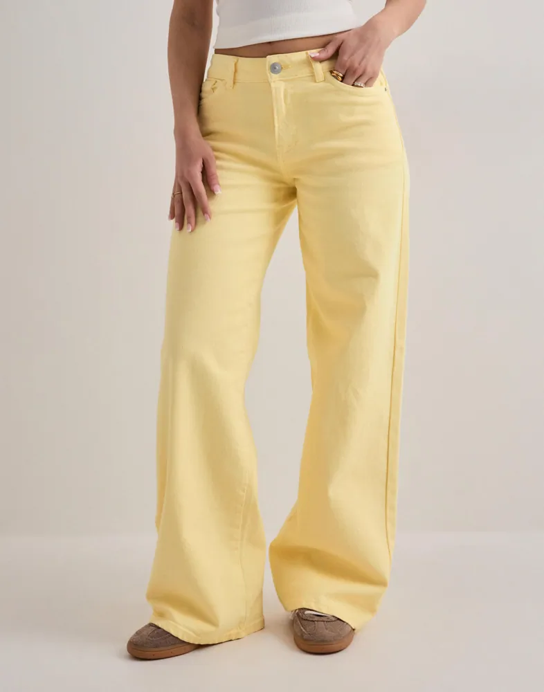 PIECES Pcselma Lw Wide Colored Noos Jeans dam – bild 2