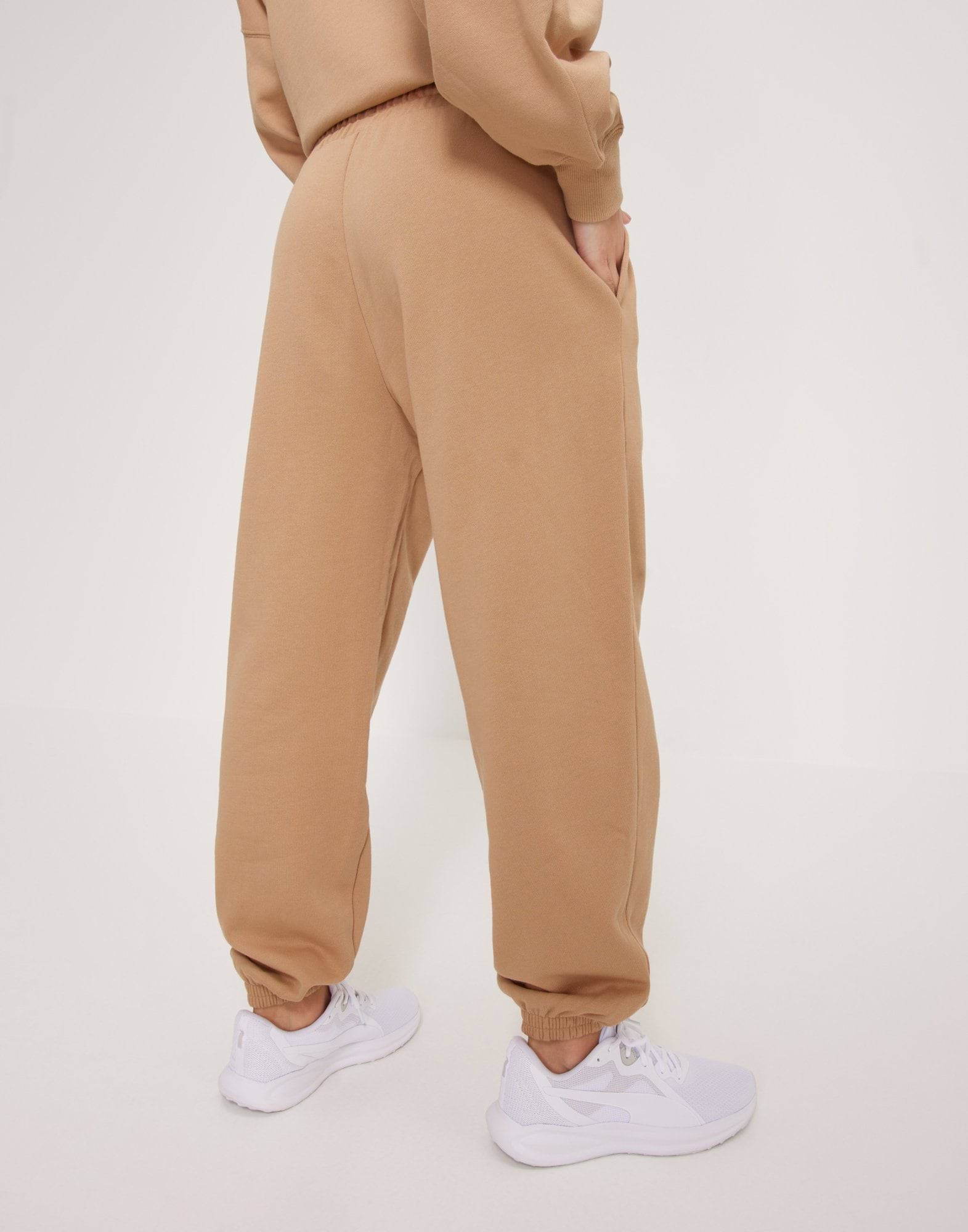 CLASSICS SWEATPANTS