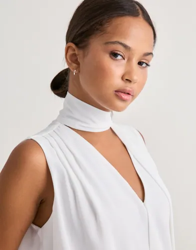 NEO NOIR Inge Chiffon Top toppar dam – bild 3