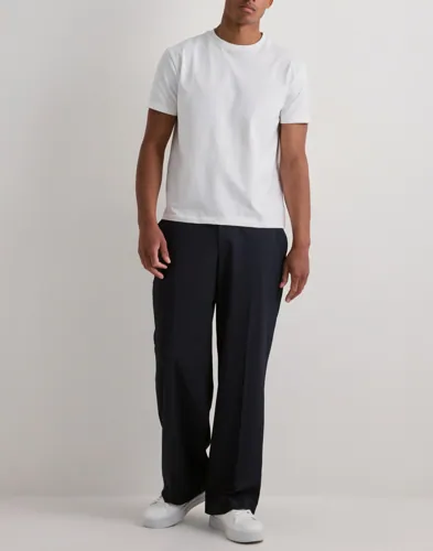 Que Sera Sera Walker Wide Suit Pant Kostymbyxor herr – bild 2