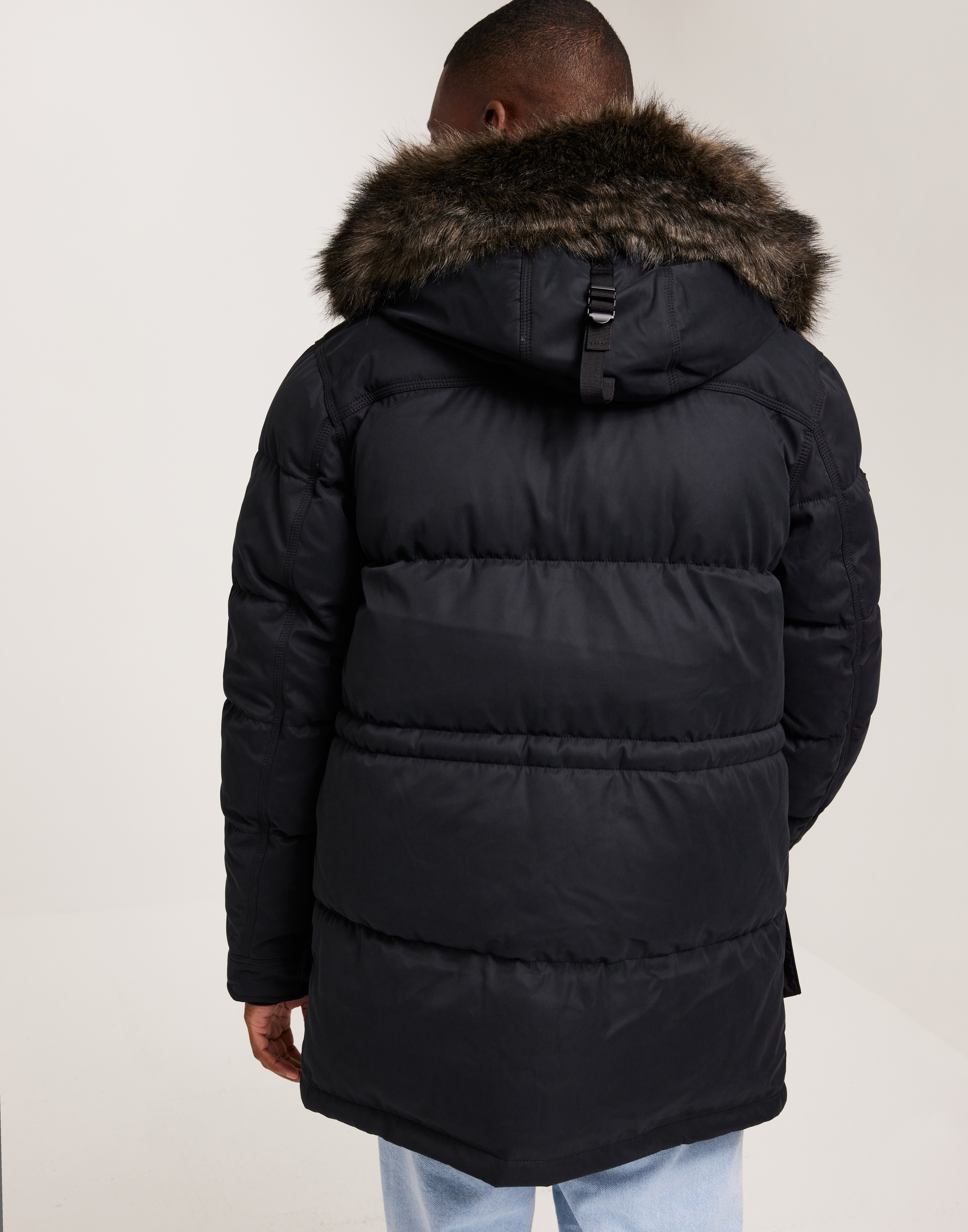 Buy Superdry CHINOOK FAUX FUR PARKA Noir NLYMAN