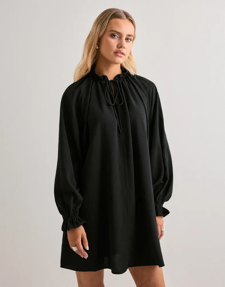 chinese dress ladies City Escapes Shift Dress In Black – Impressions Online Boutique main image 1