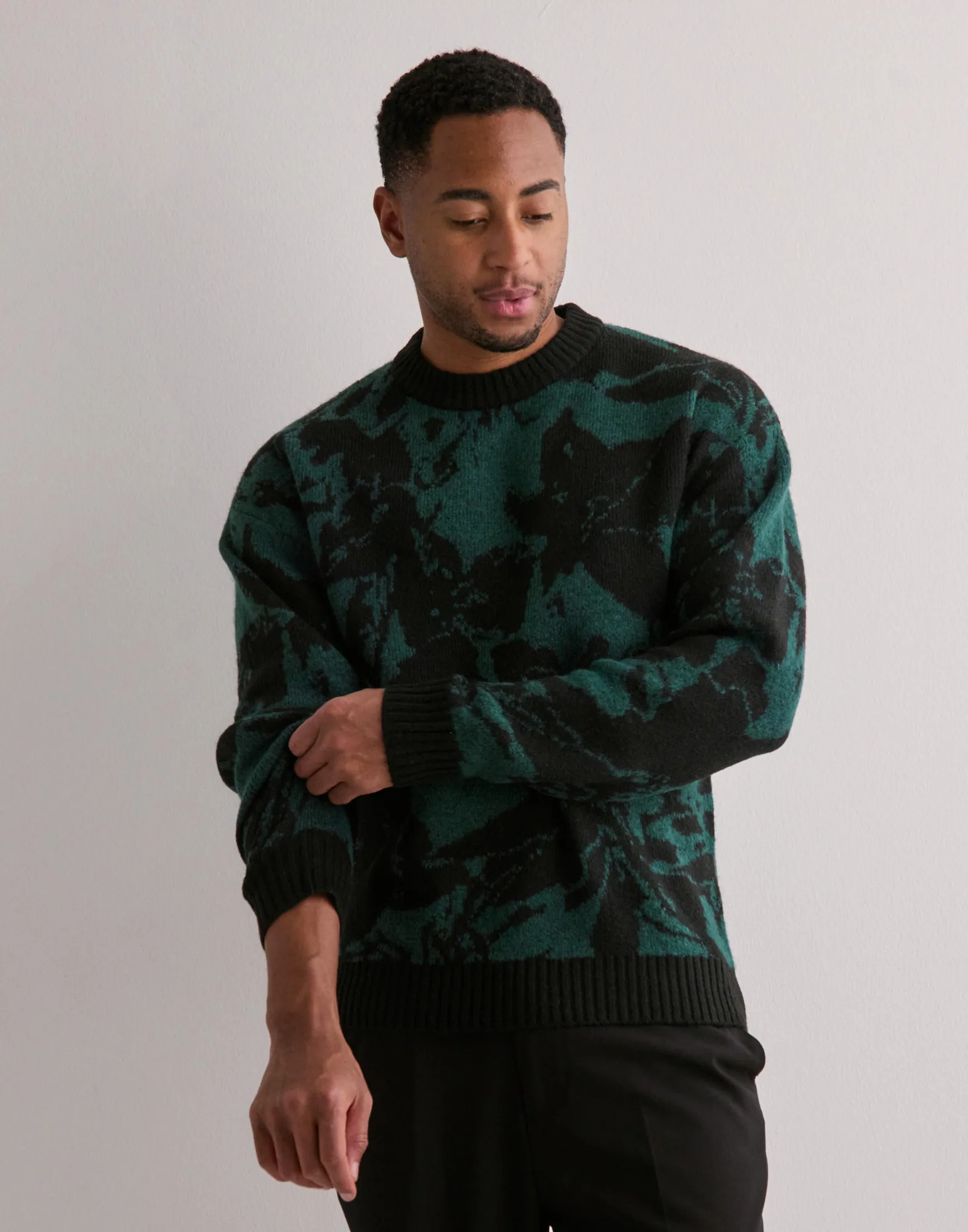 JOROLLIE KNIT CREW NECK SN