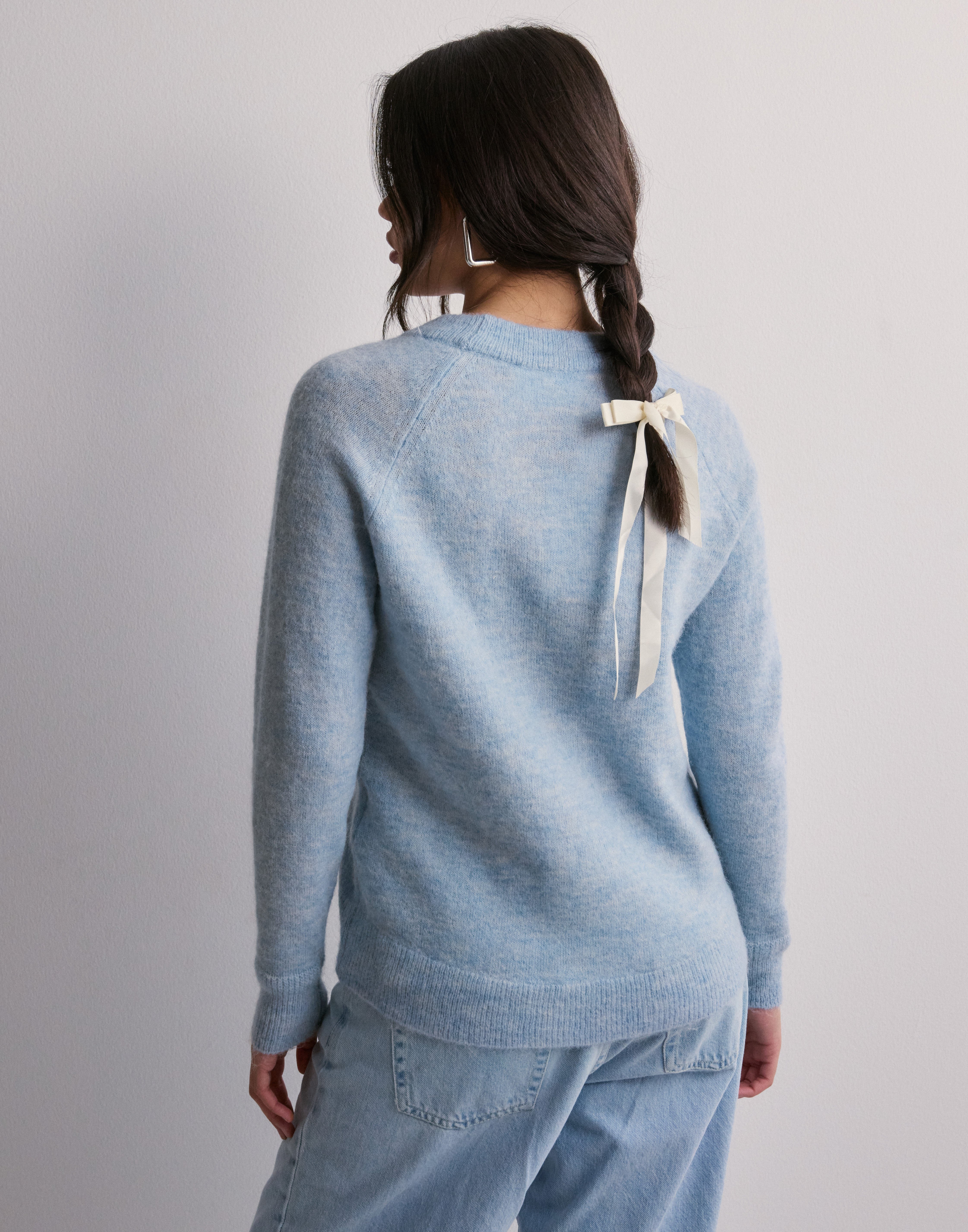 Köp Selected Femme SLFLULU LS KNIT O-NECK NOOS - Cashmere Blue Melange ...