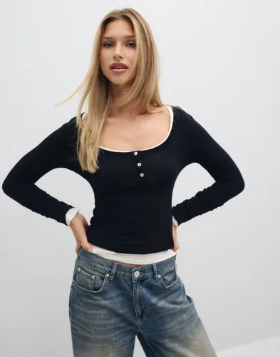 Nelly Soft Wool Blend Button Top blusar dam – bild 2