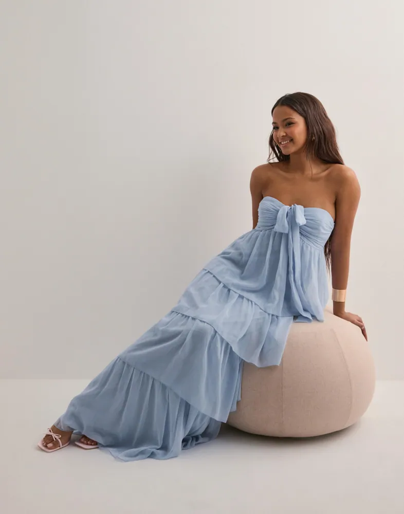 princess polly baby blue dress Blue Ruffle V-Neck Tiered Dress – Peacocks & Pearls Lexington main image 0