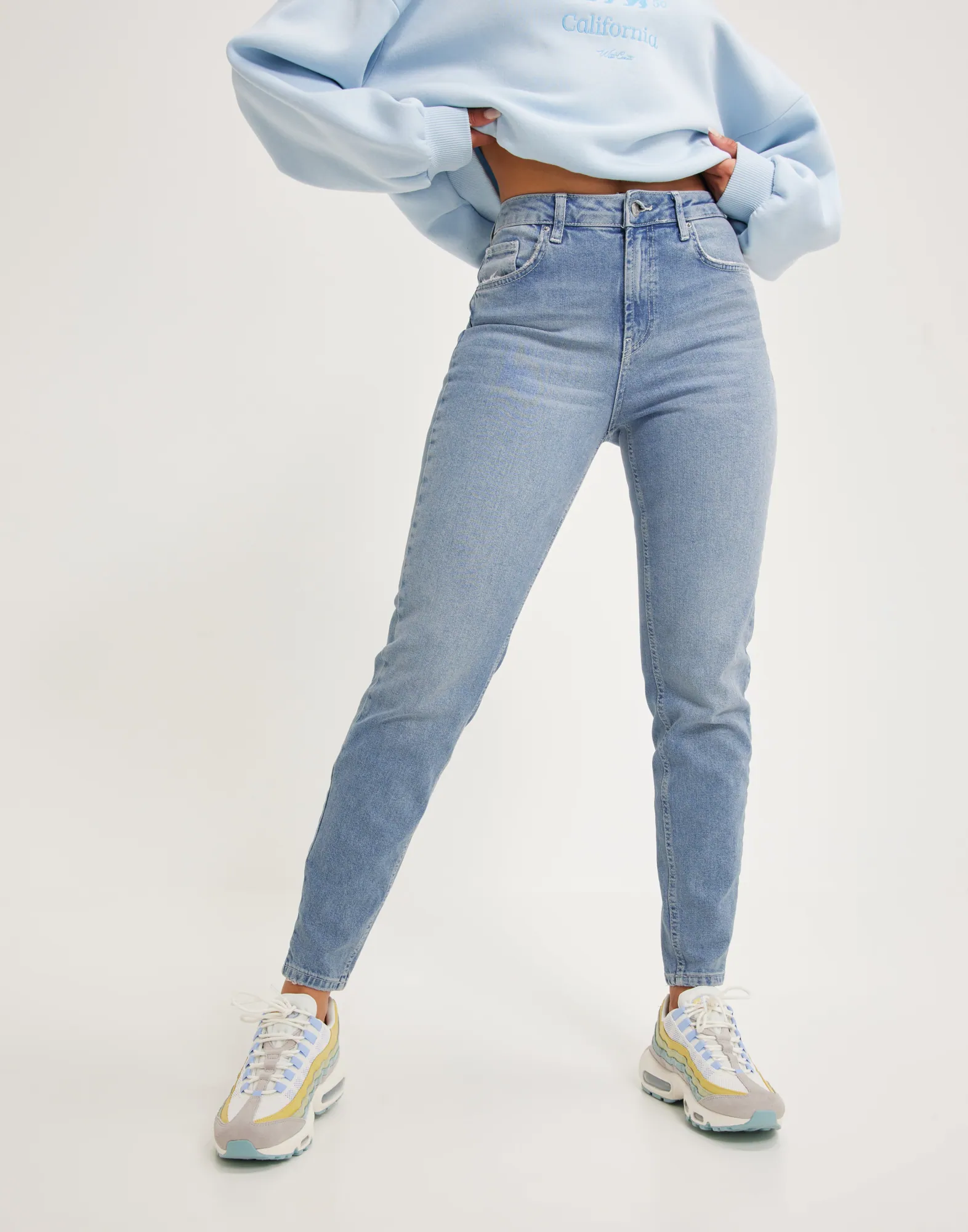 PIECES Pantaloncini Denim Donna Vita Alta – Modello Pctulla, Orlo Strappato, Blu Denim - 5