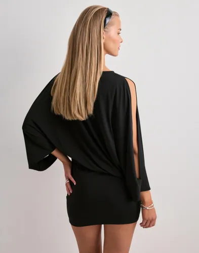 Nelly Drapy Slit Dress korta klänningar dam – bild 3