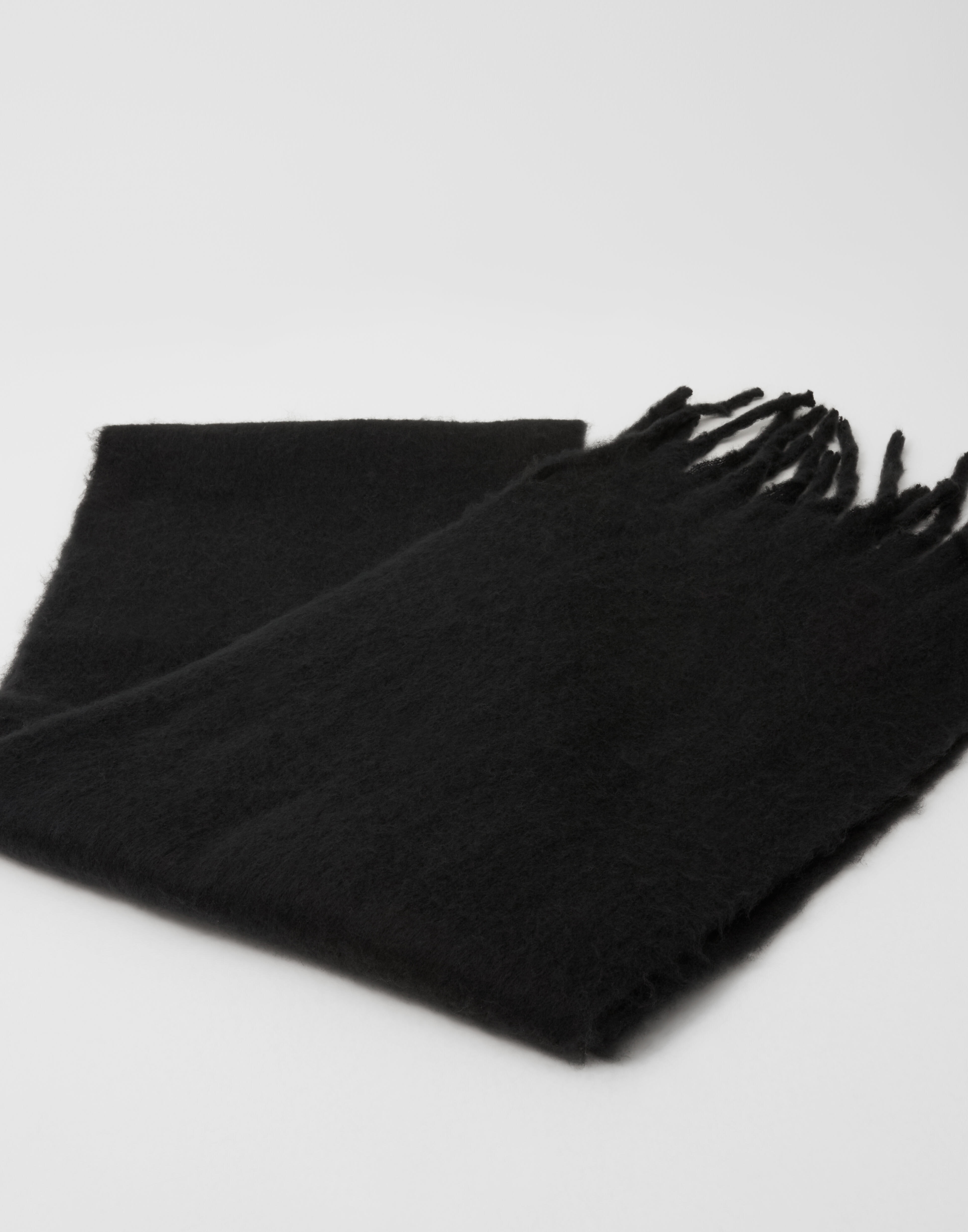 Buy Nelly Chunky Fuzzy Scarf - Black | Nelly.com