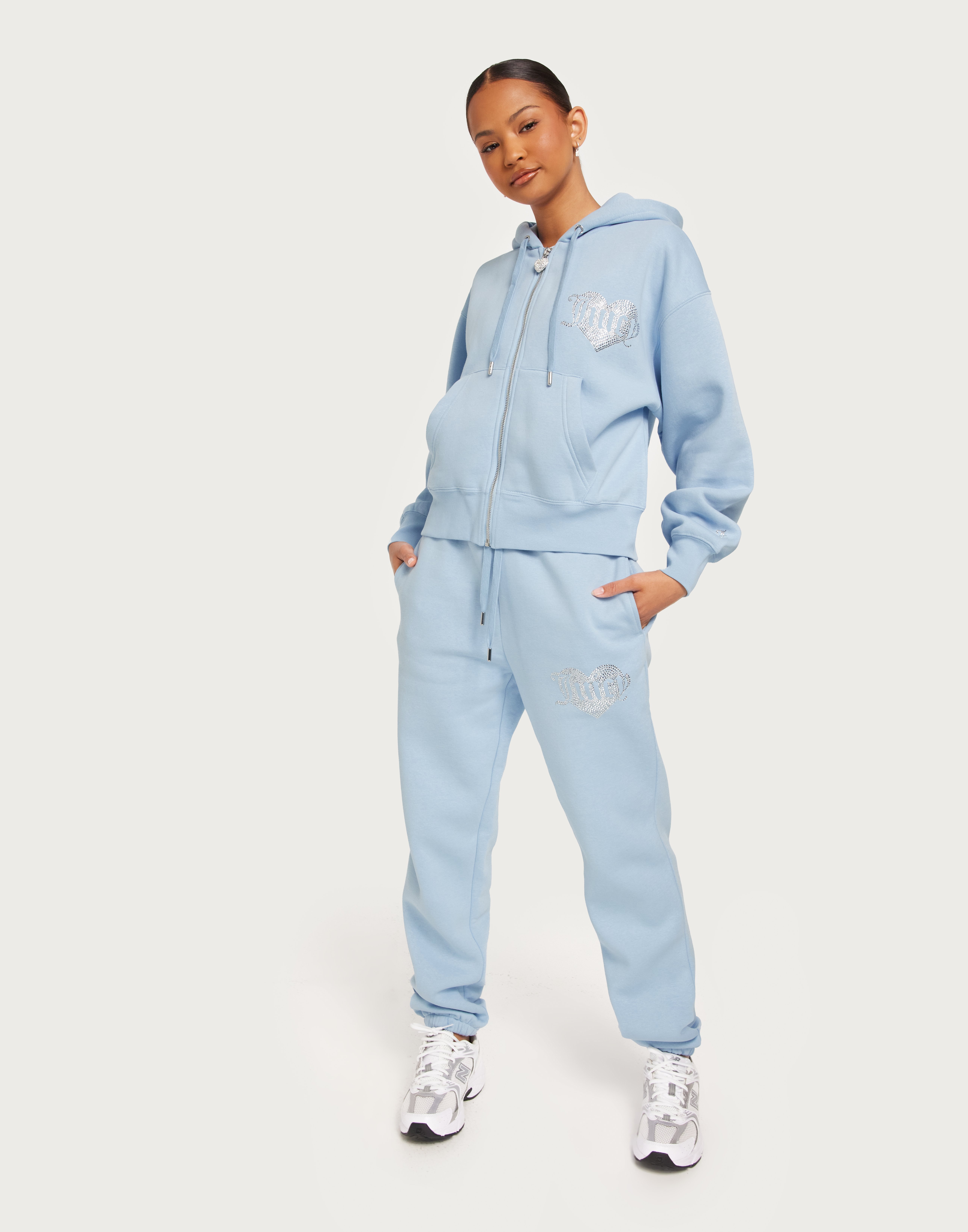 Buy Juicy Couture SOVEREIGN HEART DIAMANTE JOGGER - Powder Blue 