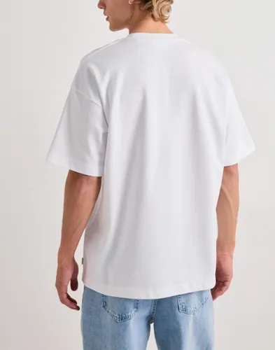 JACK & JONES Jjebarron Tee Ss O-Neck Noos Kortärmade t-shirts t-shirts - bas herr – bild 2