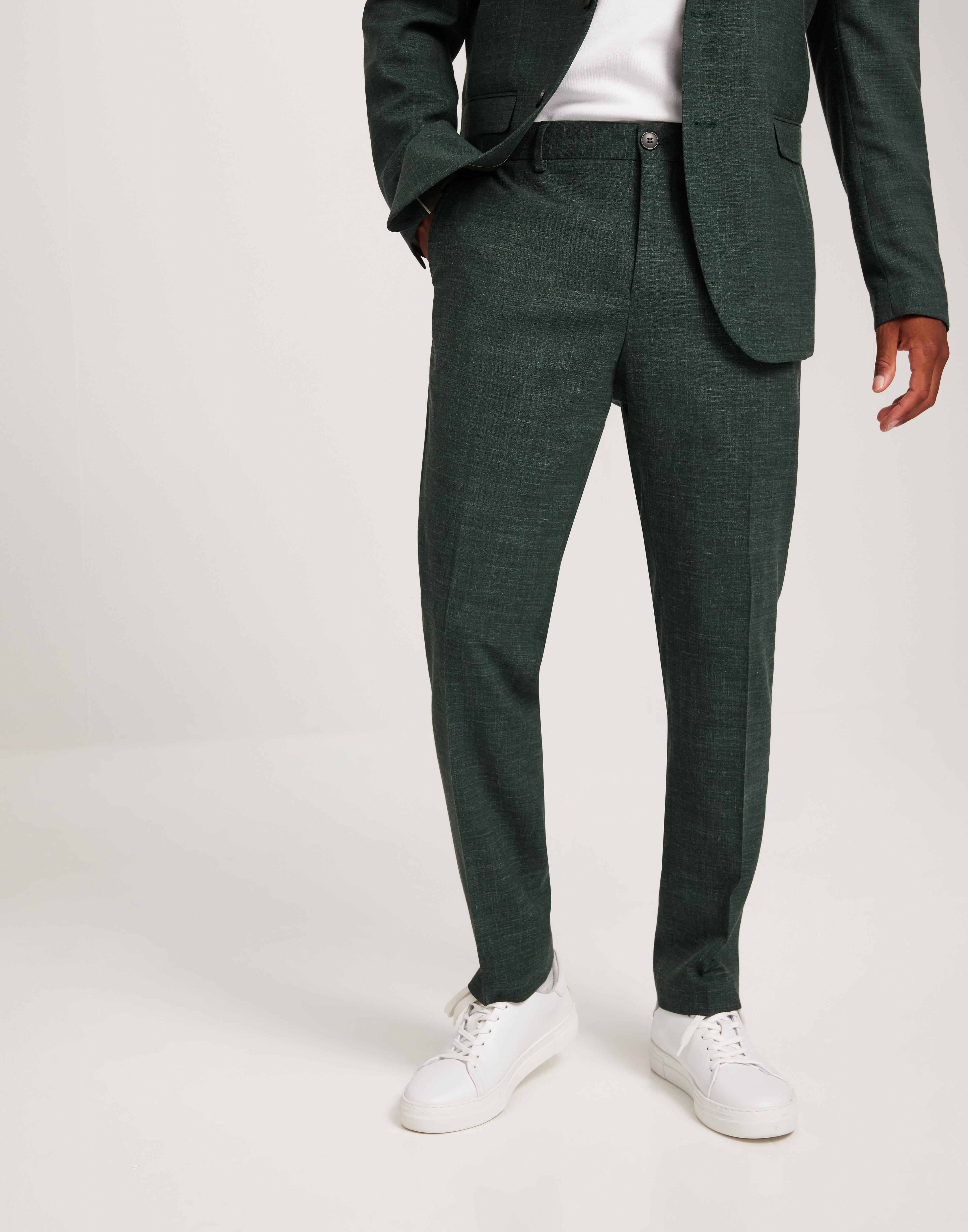 Köp Selected Men SLHSLIM-OASIS LINEN TRS NOOS - Dark Green