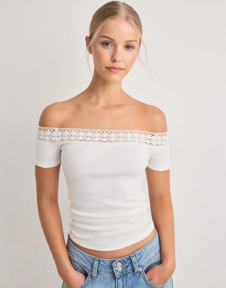 Crochet Shoulder Top
