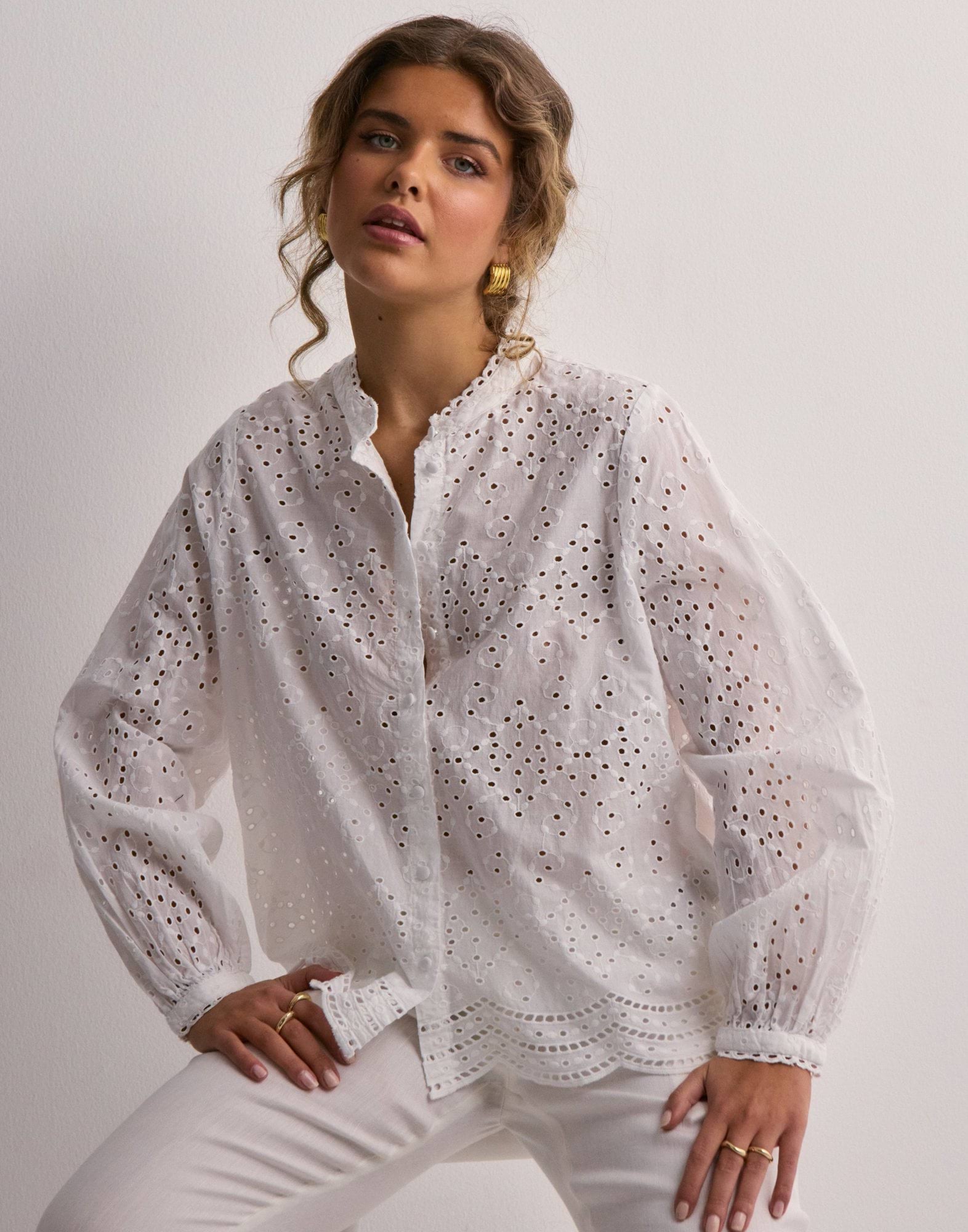 SLFTATIANA L/S EMBR SHIRT NOOS