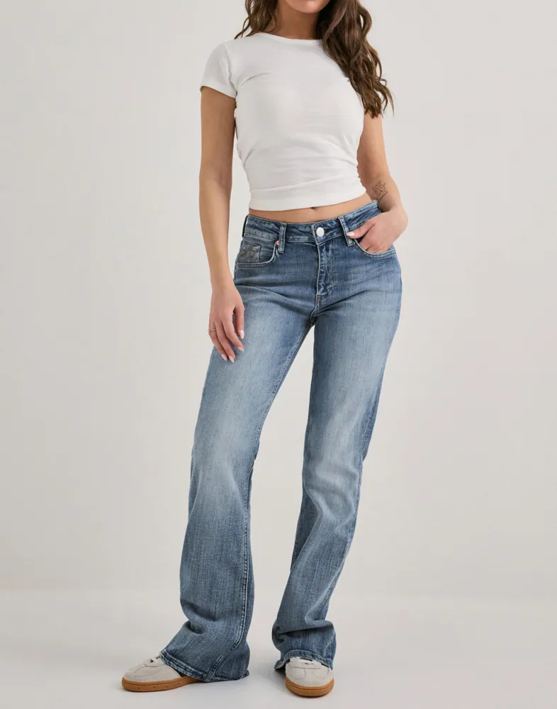 Nelly Soft Bootcut Jeans dam – bild 2