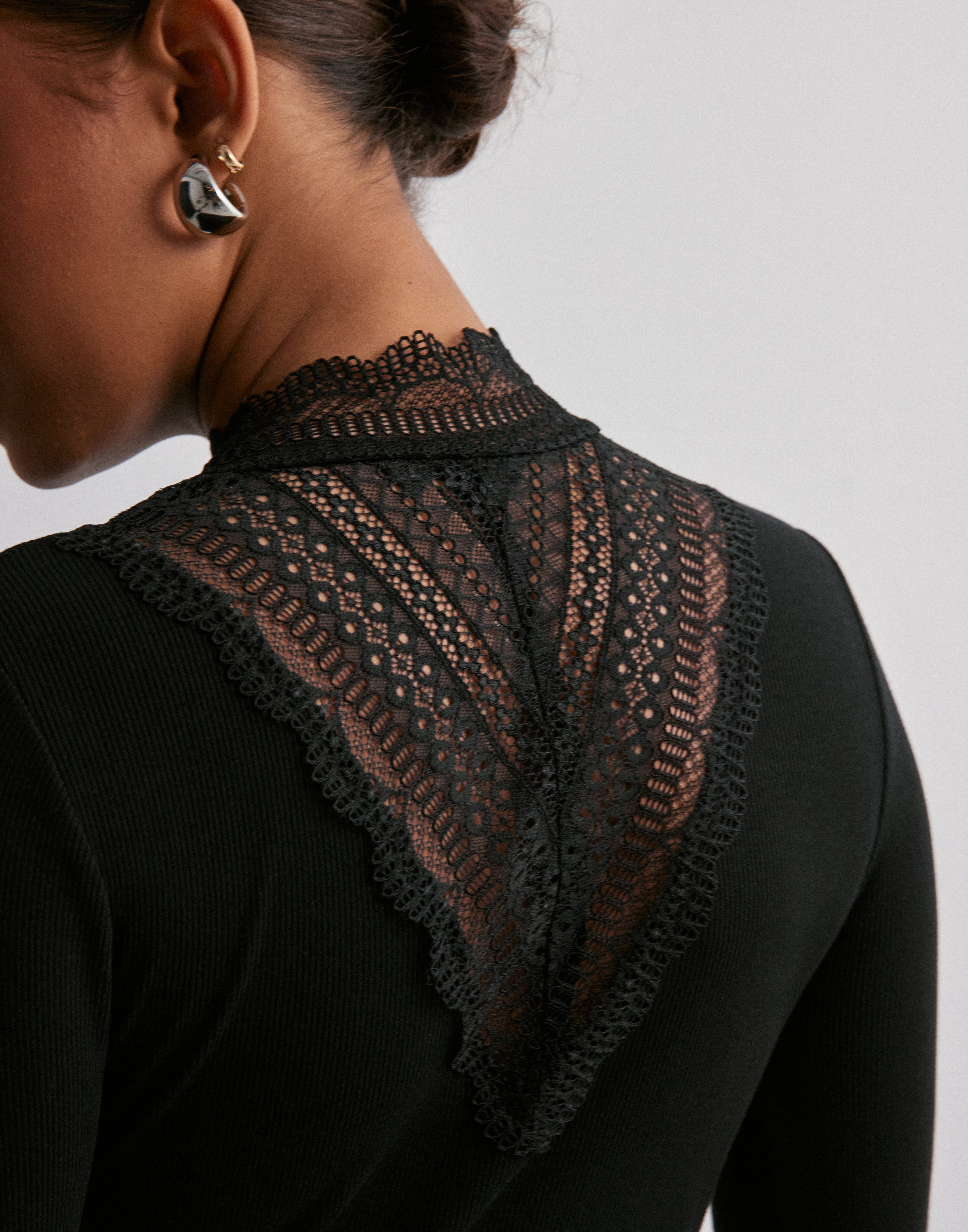 Only Onlthea T-Shirt Donna Con Pizzo Sul Girocollo - Maniche Corte, Morbida E Elasticizzata