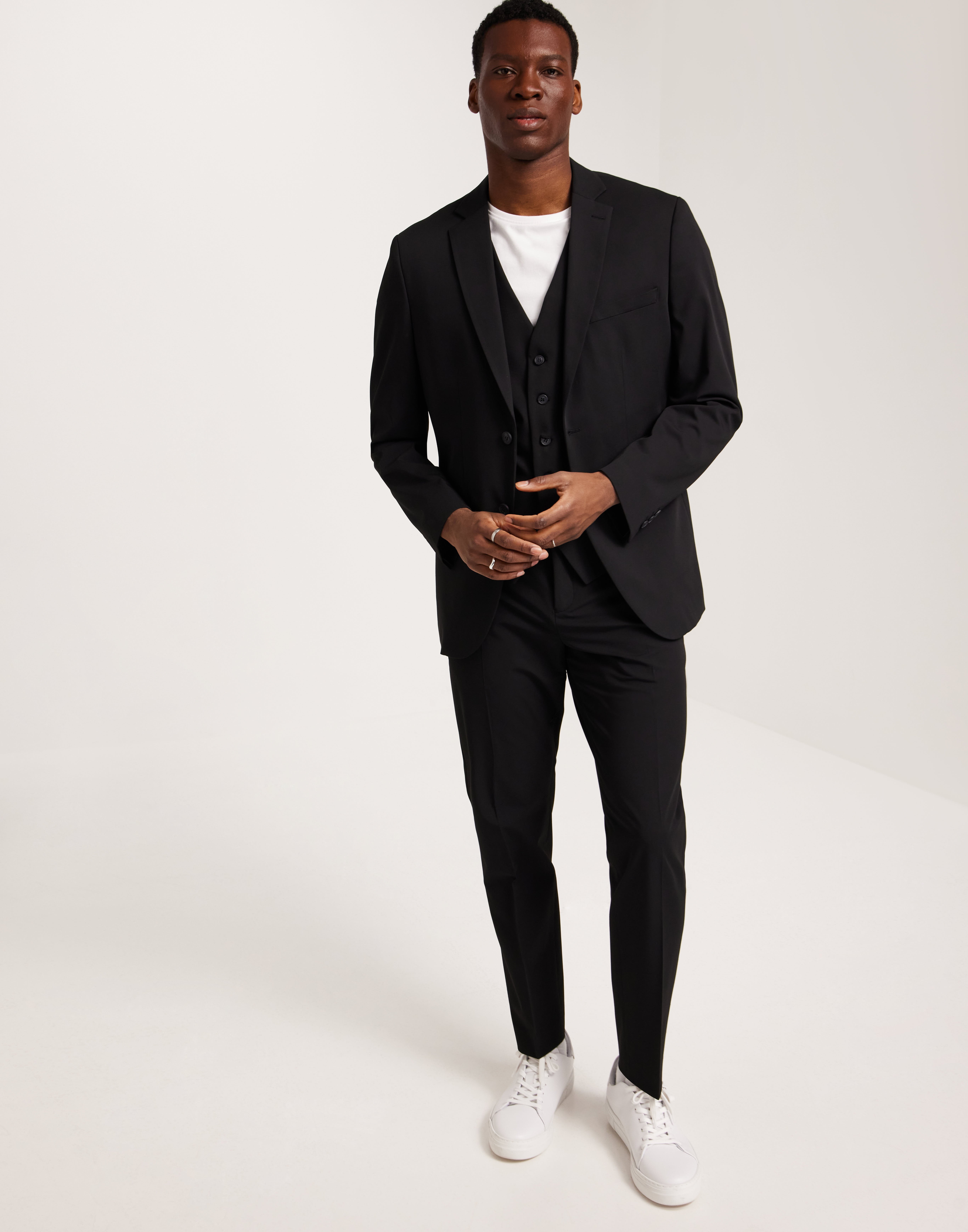Buy Selected Men SLHSLIM-LIAM BLZ FLEX NOOS - Black | NLYMAN