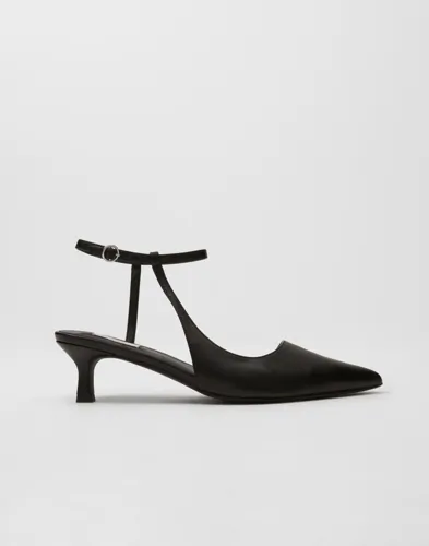 Nelly - Sort - Side Cut Pointy Heel