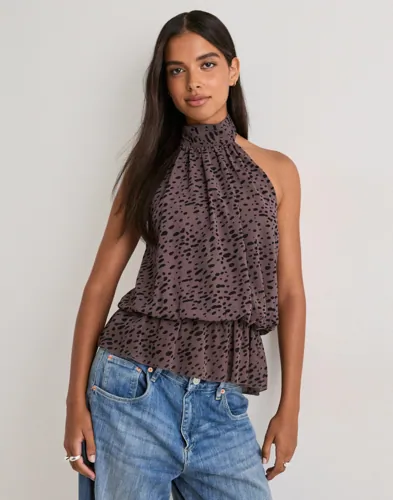 Puffy Frill Top