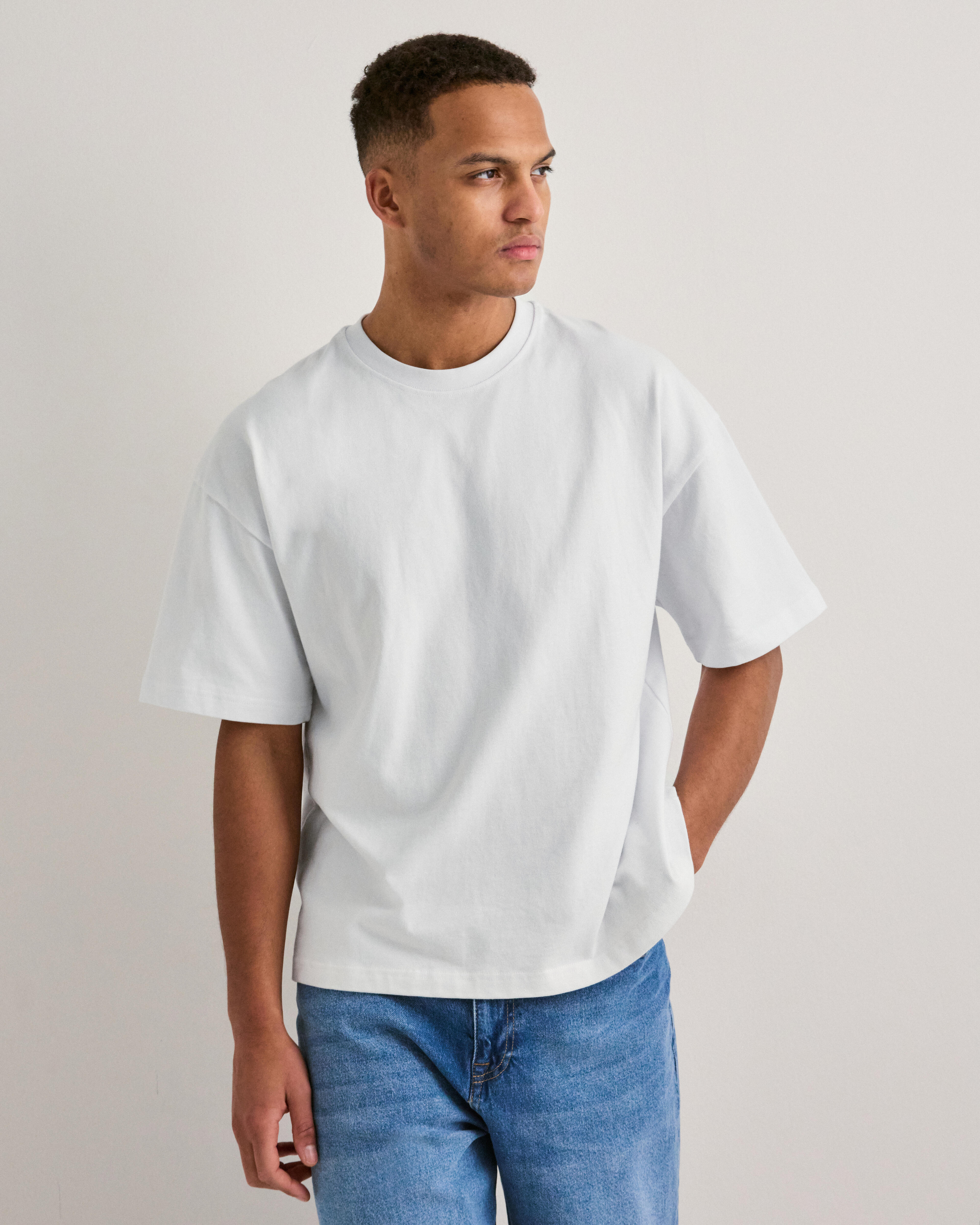 Buy Selected Men SLHLOOSEOSCAR SS O-NECK TEE NOOS - Deep Forest