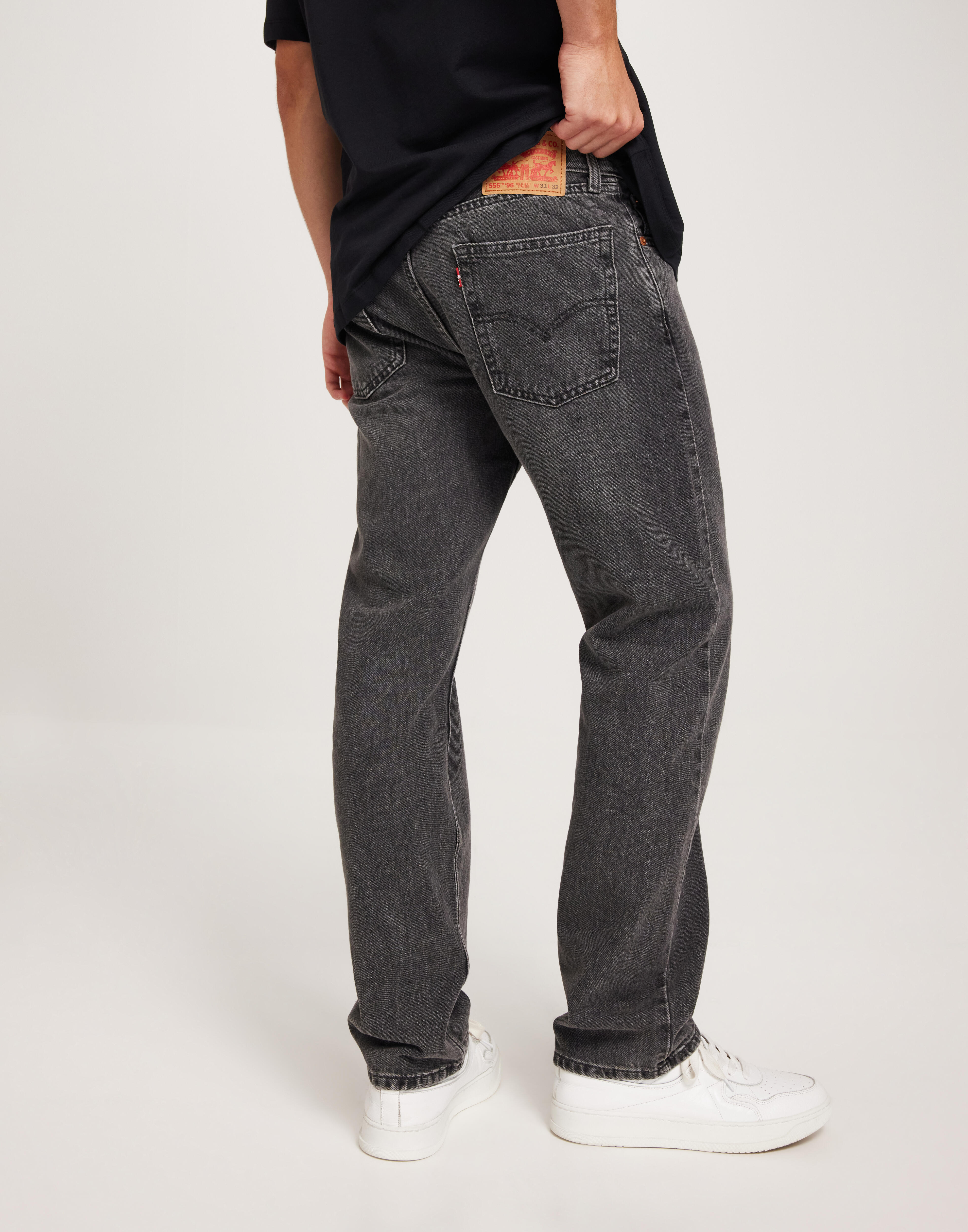 Levis 599 relaxed straight best sale