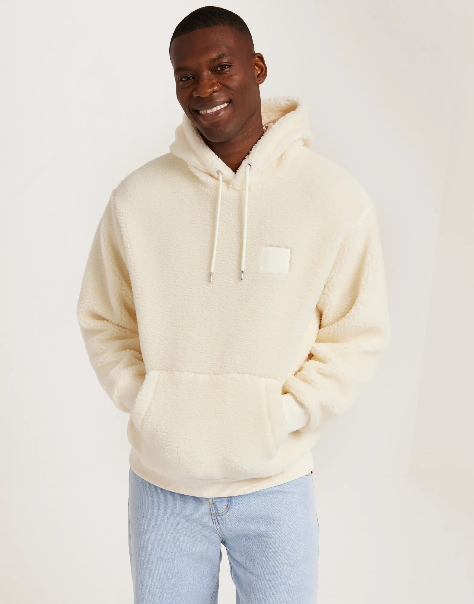 FLEECE HOODIE