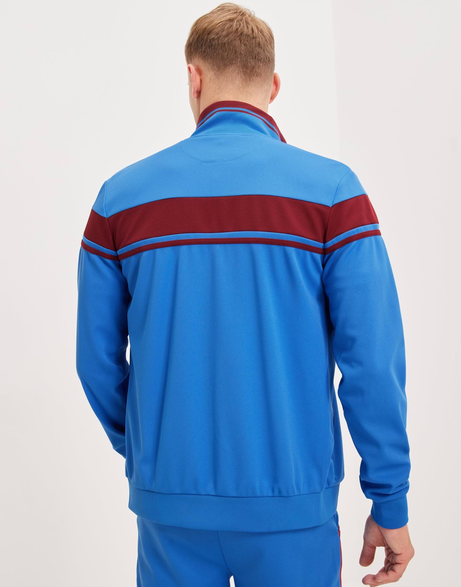 DAMARINDO TRACKTOP