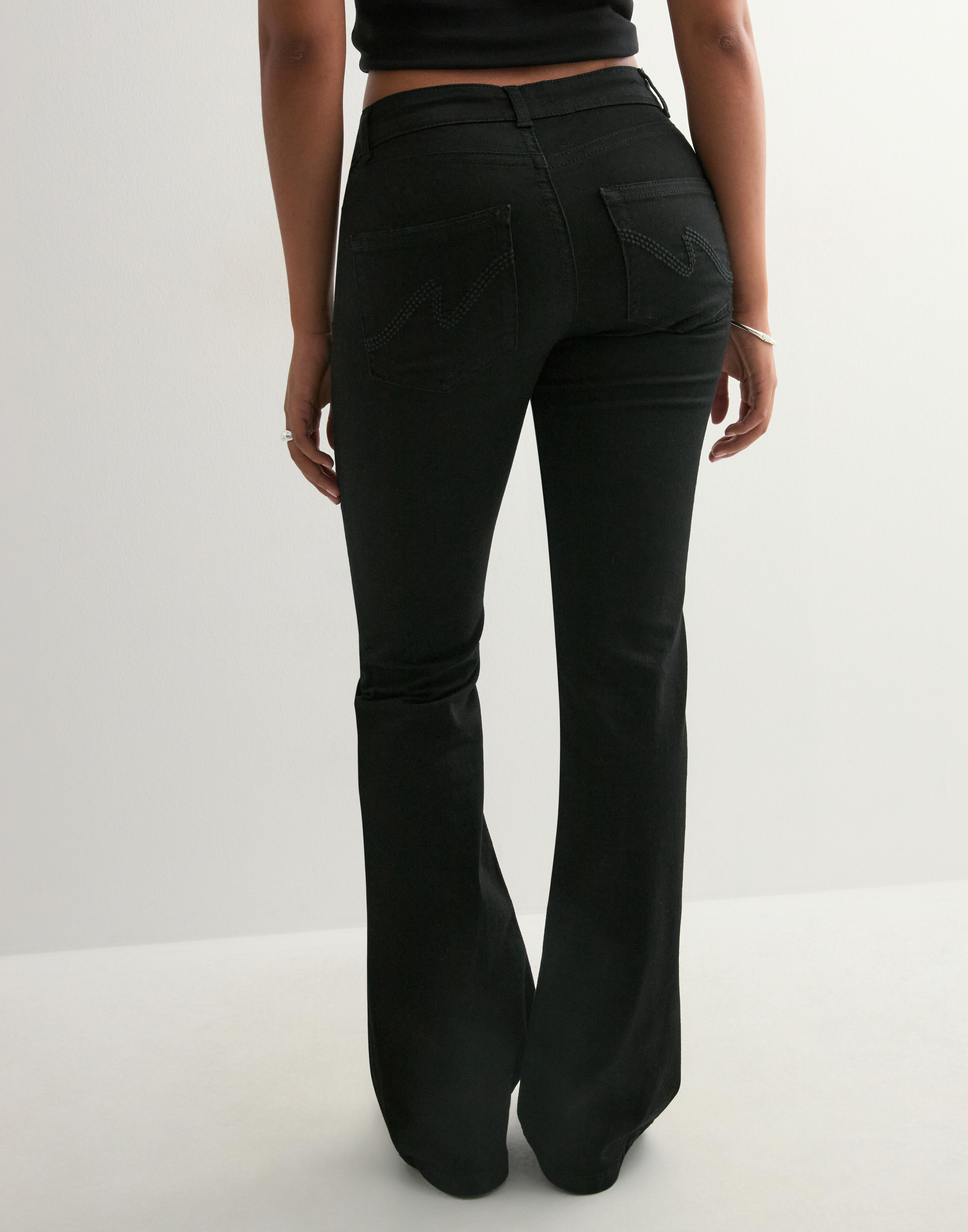 Low waist bootcut jeans