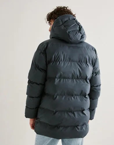 RAINS Alta Long Puffer Cargo Jacket W3T4 Puffer jackets vinterjackor herr – bild 2