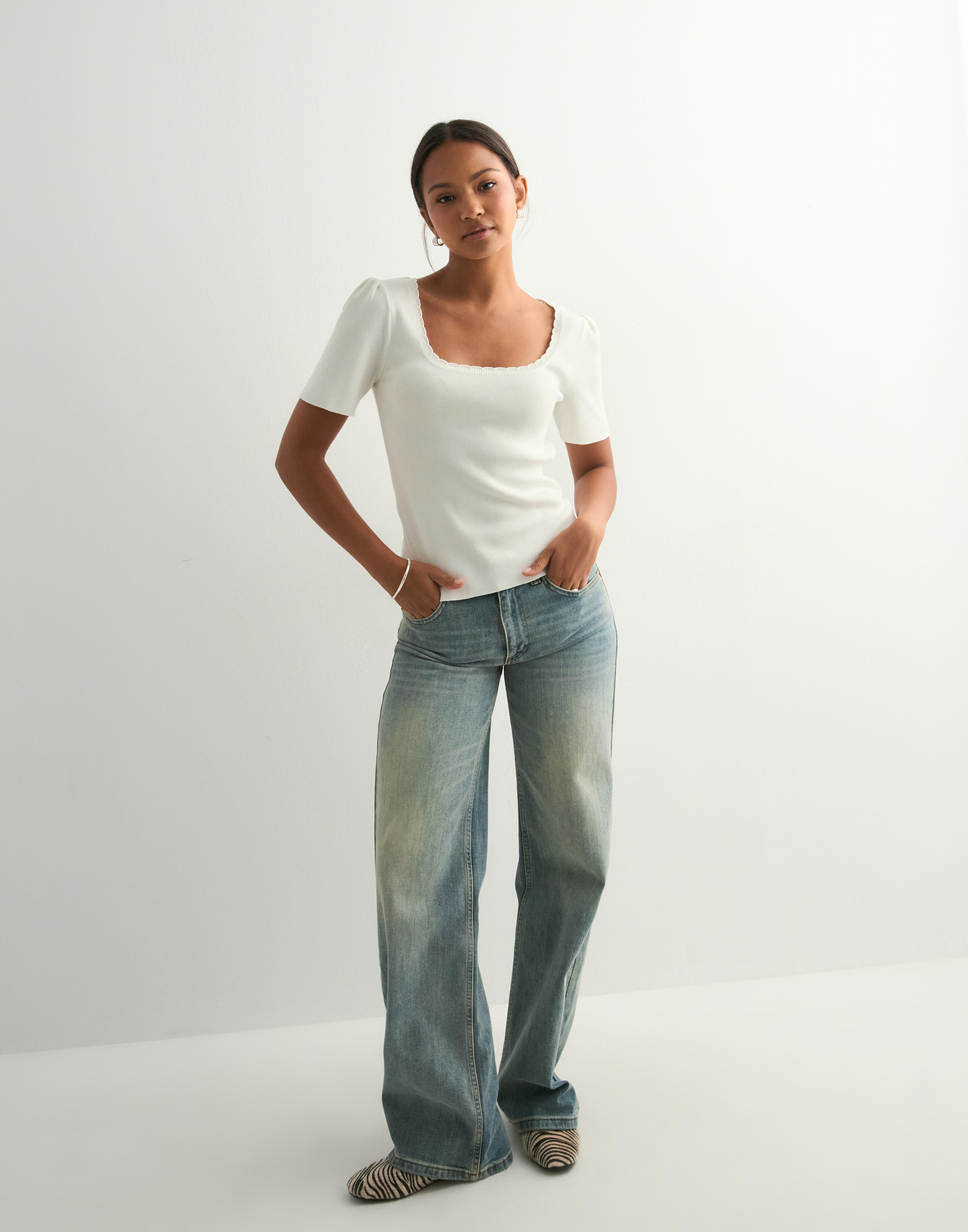 Buy Pieces PCJULINE SS REV KNIT TEE BC - Cloud Dancer