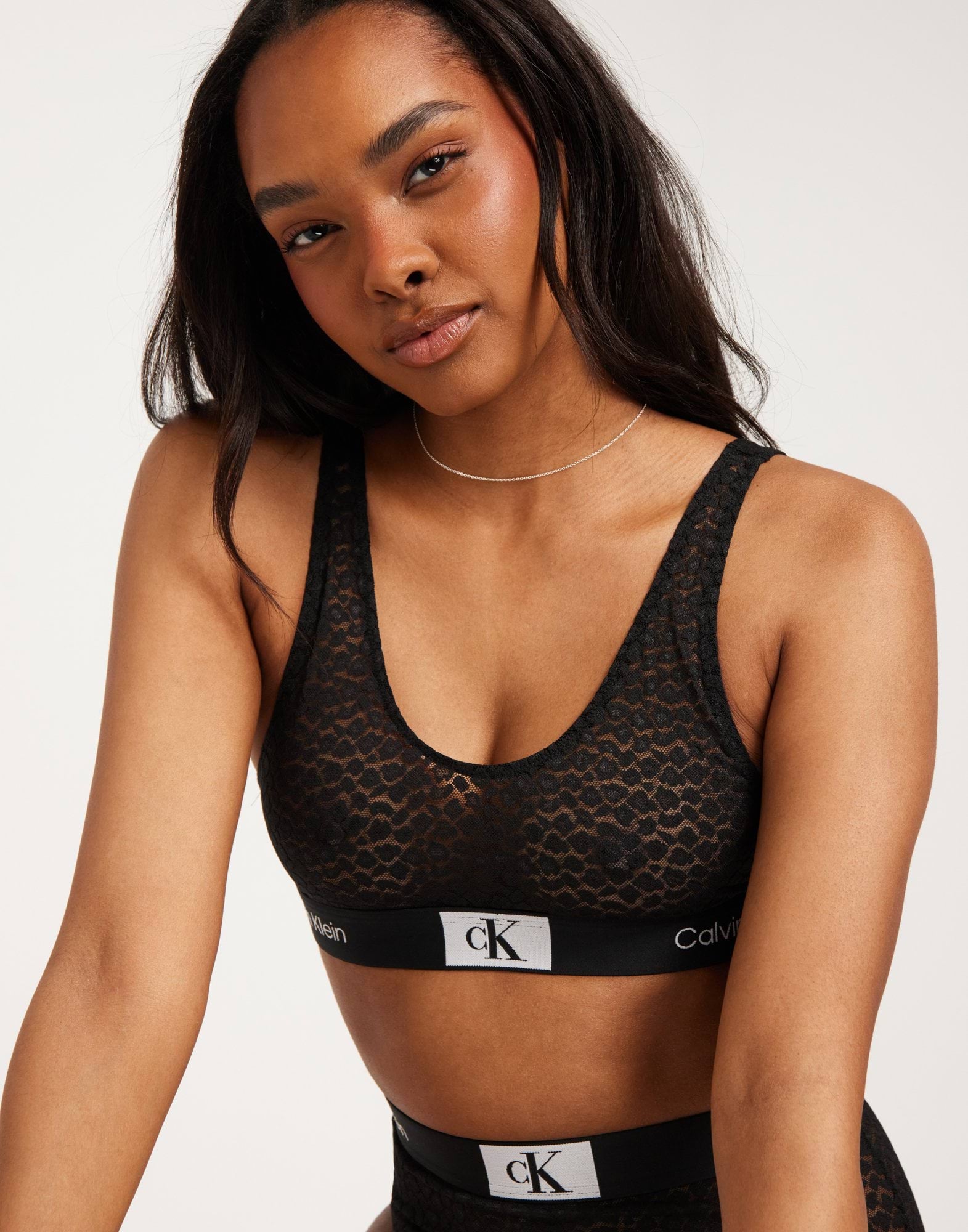 UNLINED BRALETTE