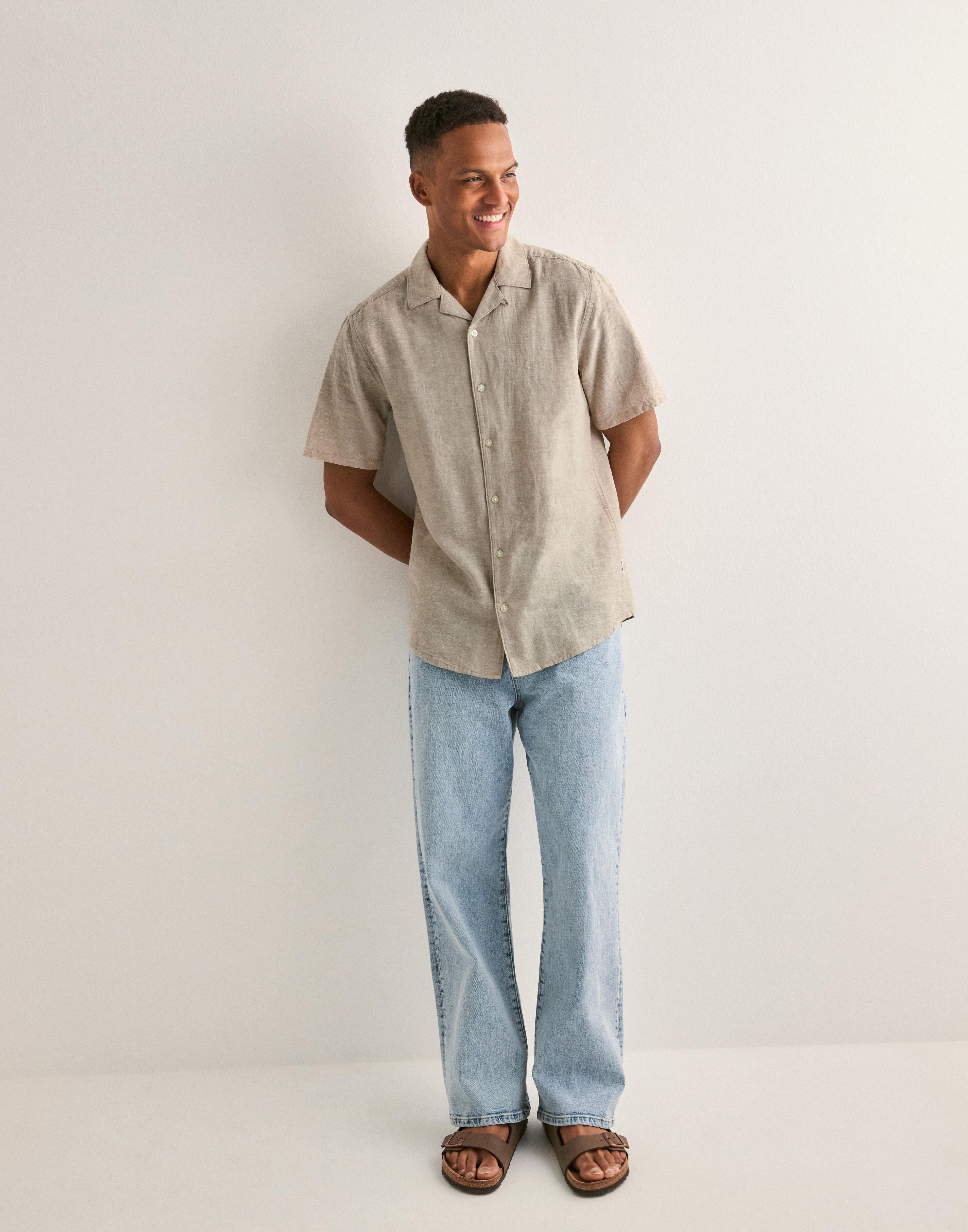 ONSCAIDEN SS SOLID RESORT LINEN NOOS main image 0