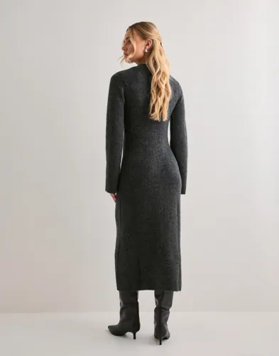 Vmfia Ls V-Neck Calf Dress Sb 3