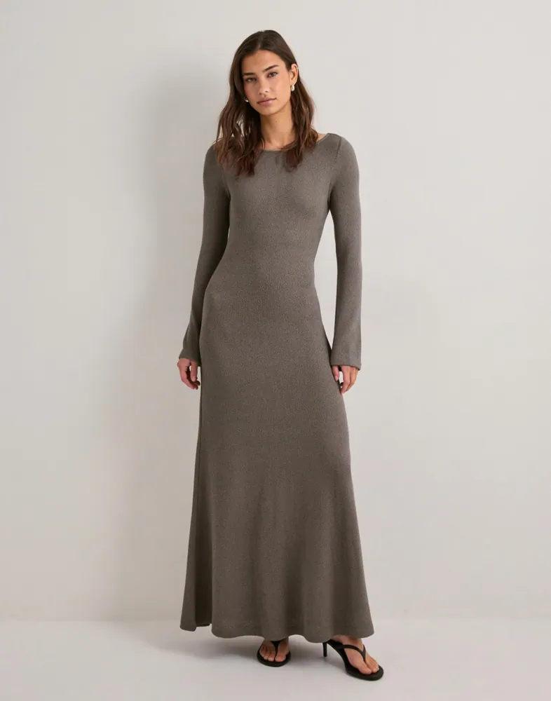wedding dress knitted Hollis main image 0