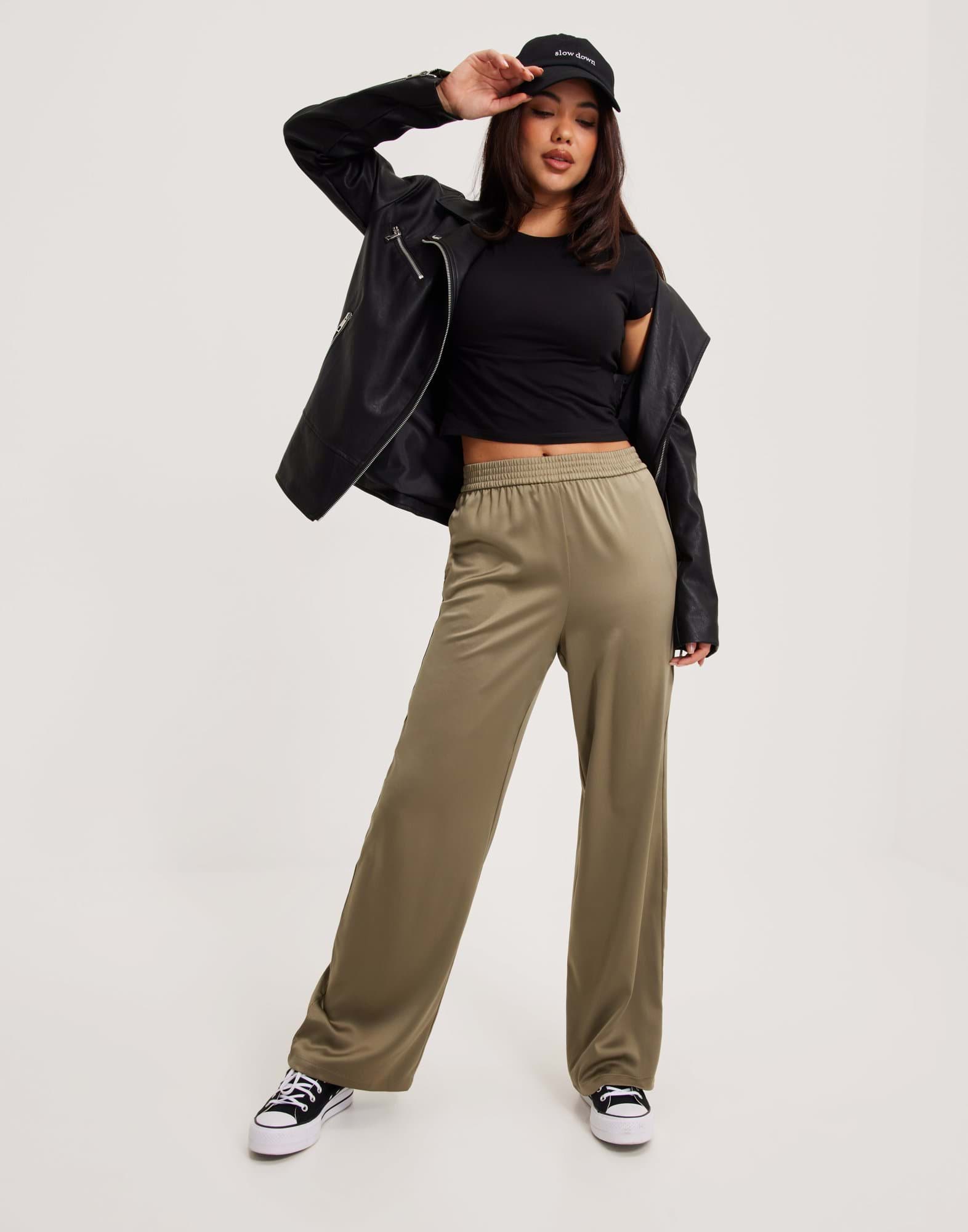 ONLVICTORIA SATIN PANT NOOS WVN