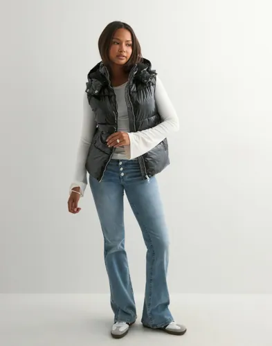 Nelly Everyday Shiny Puffer Vest västar dam – bild 3