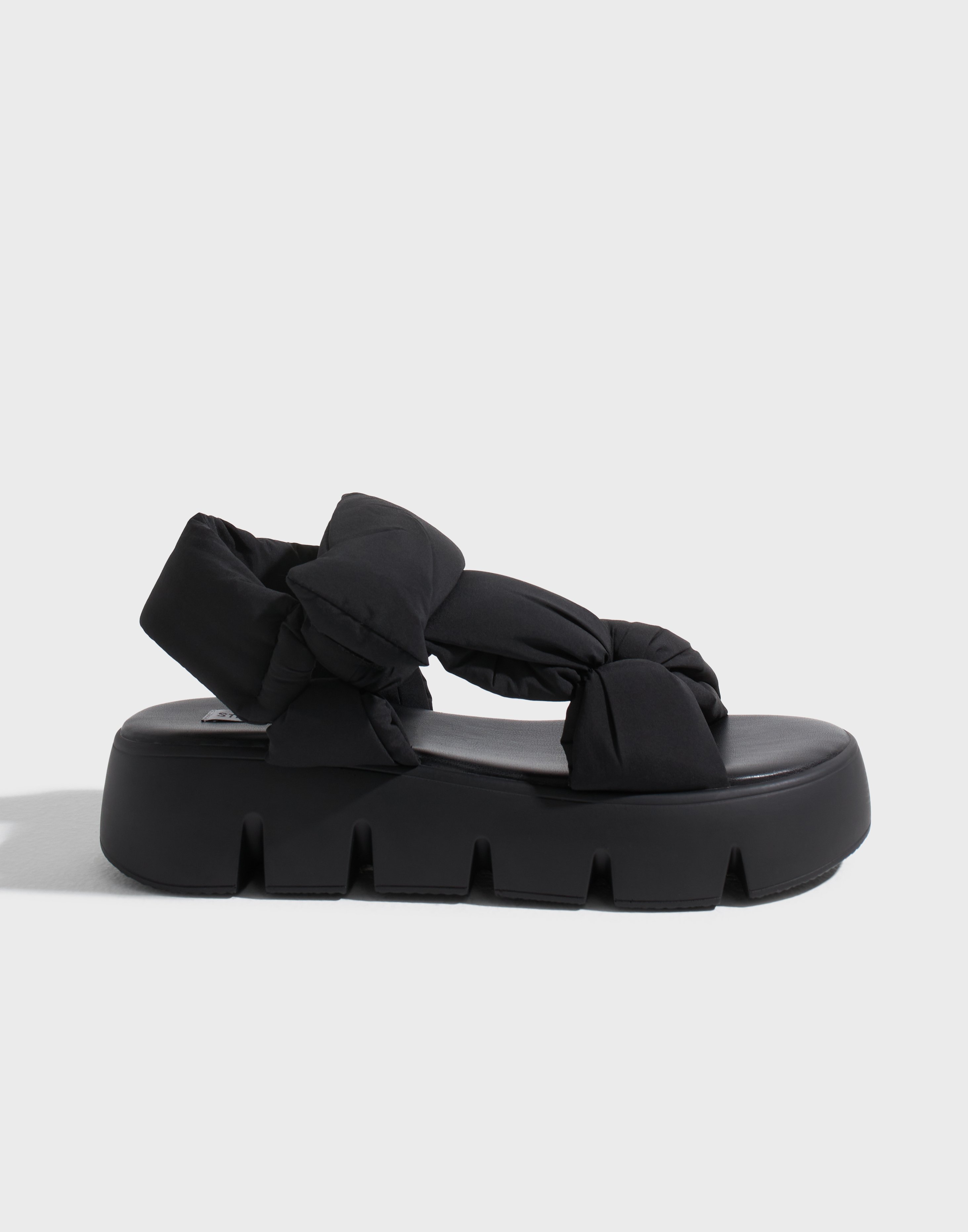 Buy Steve Madden Bonkers Sandal - Black | Nelly.com